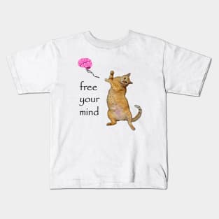 Kitty sets his thoughts free Kids T-Shirt